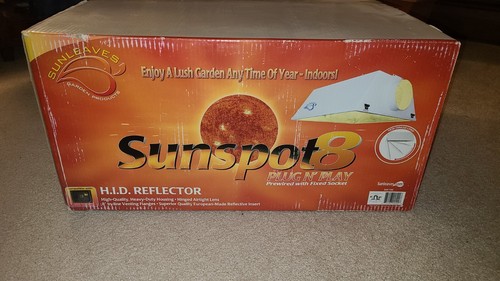 Sunleaves Sunspot 8 Plug N Play (SSE 190) Grow Light - Brand New in Box - Picture 5 of 7