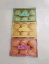 Vintage Lot FINE ENGLISH SHELL SOAPS Pink Green Yellow Made in England 18pc New