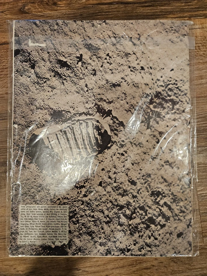 LIFE Magazine Special Edition 1969 “To The Moon And Back” NASA Apollo 11 Vintage - Image 2 of 2
