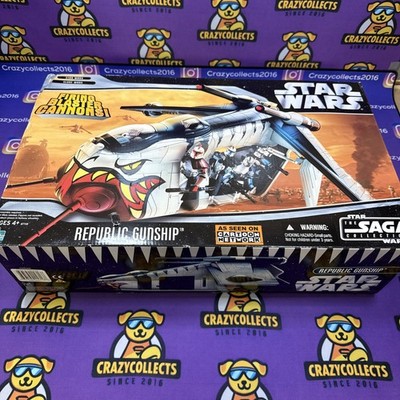 BRAND NEW Star Wars Saga Collection Republic Gunship Tiger Shark