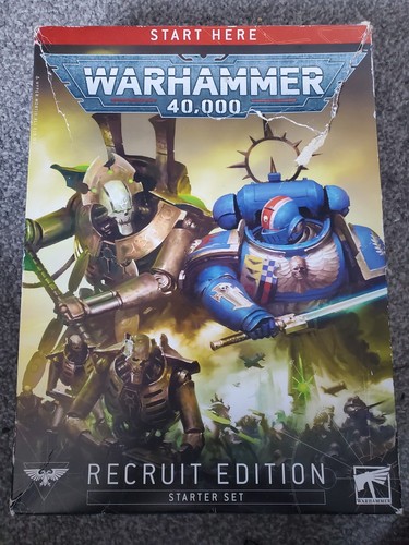 Warhammer 40k Starter Set 10th Edition Space Marine Half On Sprue