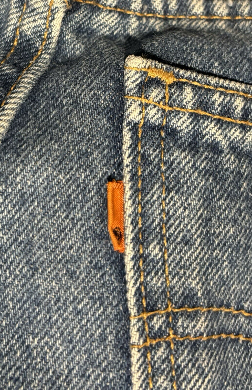 Vintage Levis 550 Jeans Mens 28x32 Student Fit Relaxed Tapered 90s Orange Tab thumbnail 4