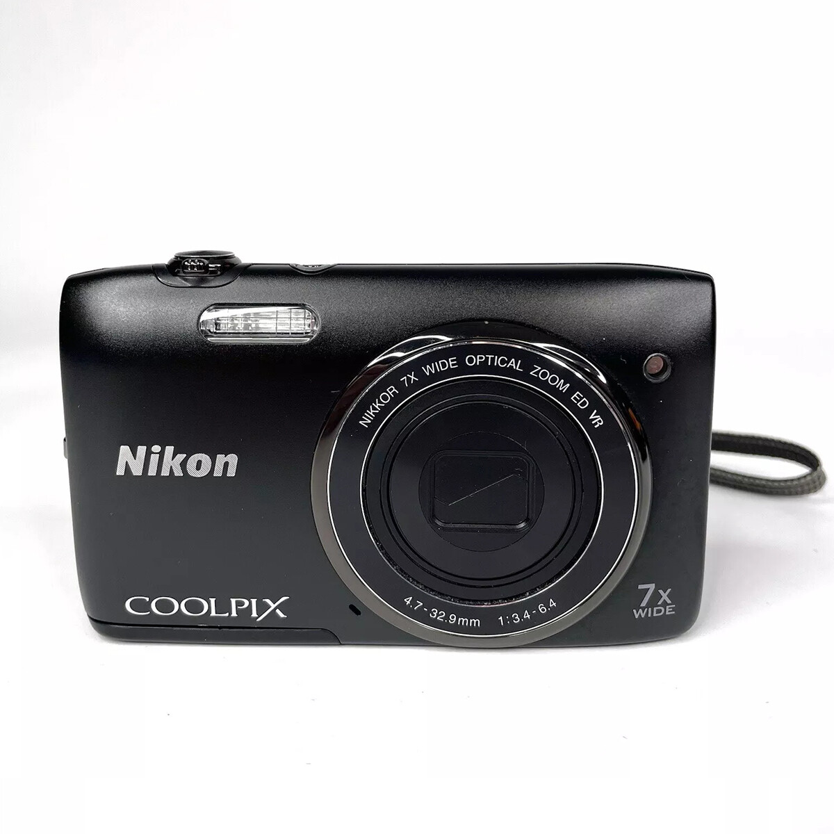 Nikon COOLPIX S3500 Digital Camera 20.1MP f/3.4 4× Digital