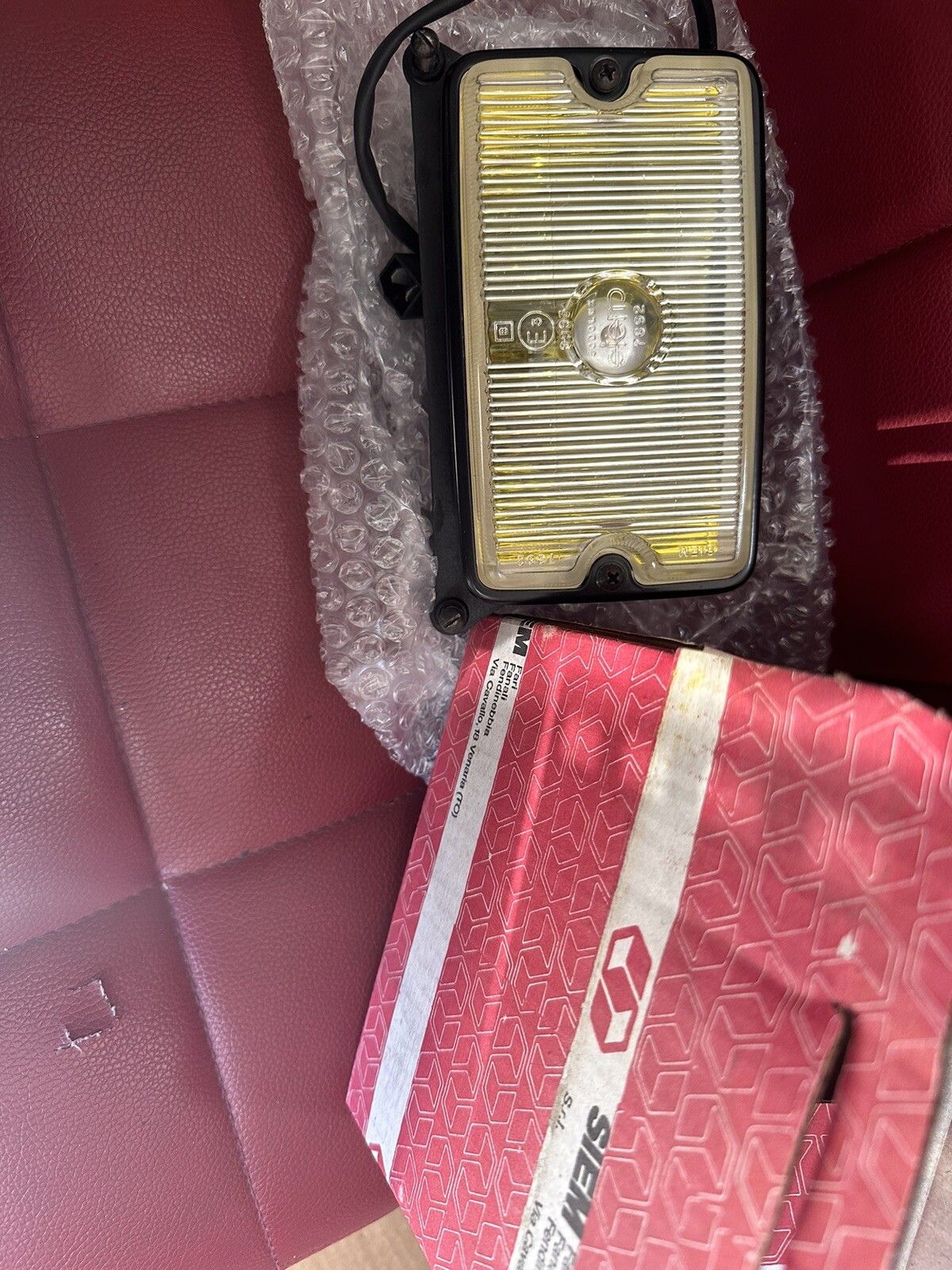 Fog lamp Alfa Alfetta Giulietta 33 new original yellow siem both left and right