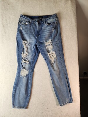 Judy Blue Women's 11/30  Boyfriend Jean Destroyed Light Blue JB82170LT Denim