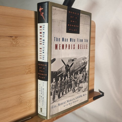 *SIGNED* The Man Who Flew the Memphis Belle: Memoir of a WWII Bomber Pilot - Picture 2 of 7