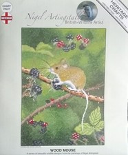 Wood Mouse - Presented by Heritage Crafts  - Stitch Count 85 x 115.