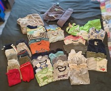 Kinder Kleidungspaket Junge Gr. 74/80 - 44 Teile inkl. Trage