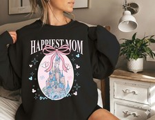 Happiest Mom on Earth Pullover, Muttertag 2026 Geschenk, Disney Schloss Sweatshirt