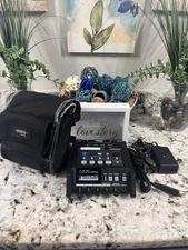 Roland R-44 Edirol Portable Recorder 4 Channel Field Recorder W/AC Adapter