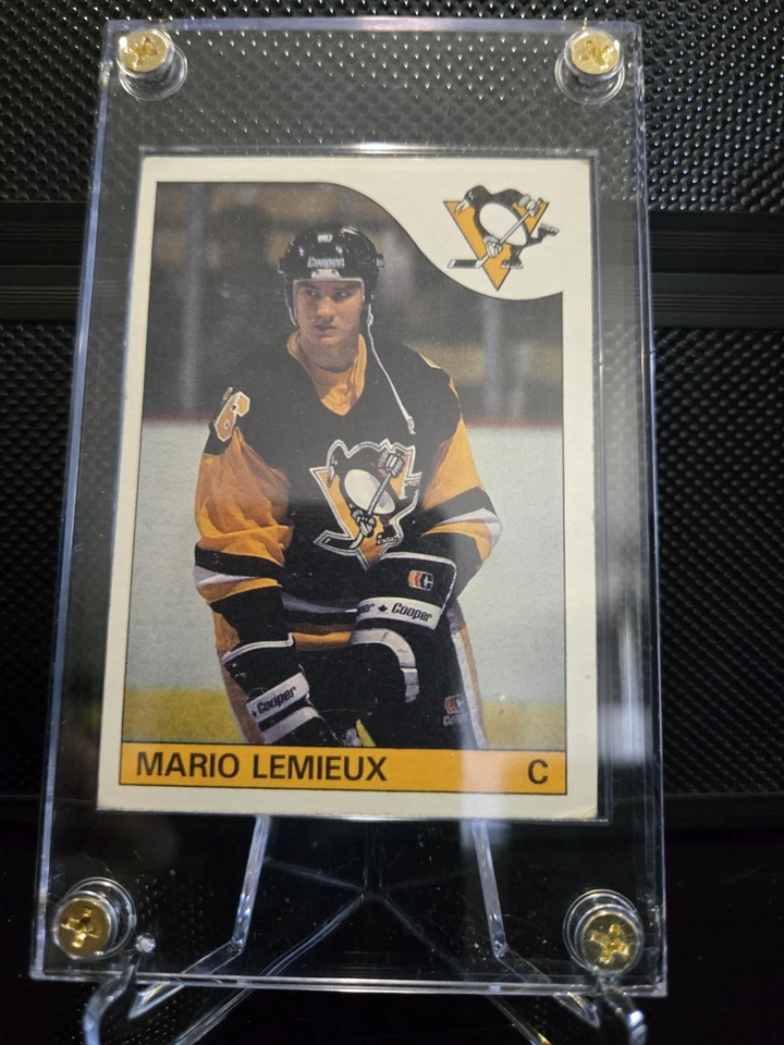1985 Topps Mario Lemieux #9 Rookie Card - Image 2 of 3