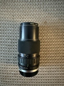 Olmpus M. Zuiko 75-150mm F/4 Zoom Lens