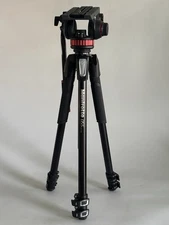Manfrotto 055 Tripod w/ MVH502AH Fluid Video Head – Pro Aluminum Kit Italy
