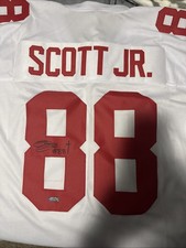 Gee Scott Jr Signed jersey. 