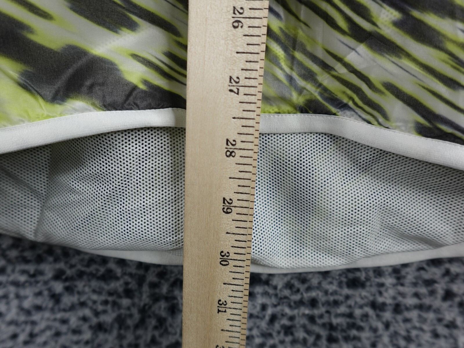 Nike Hyperfuse Windrunner Jacket Green/White Wind… - image 9