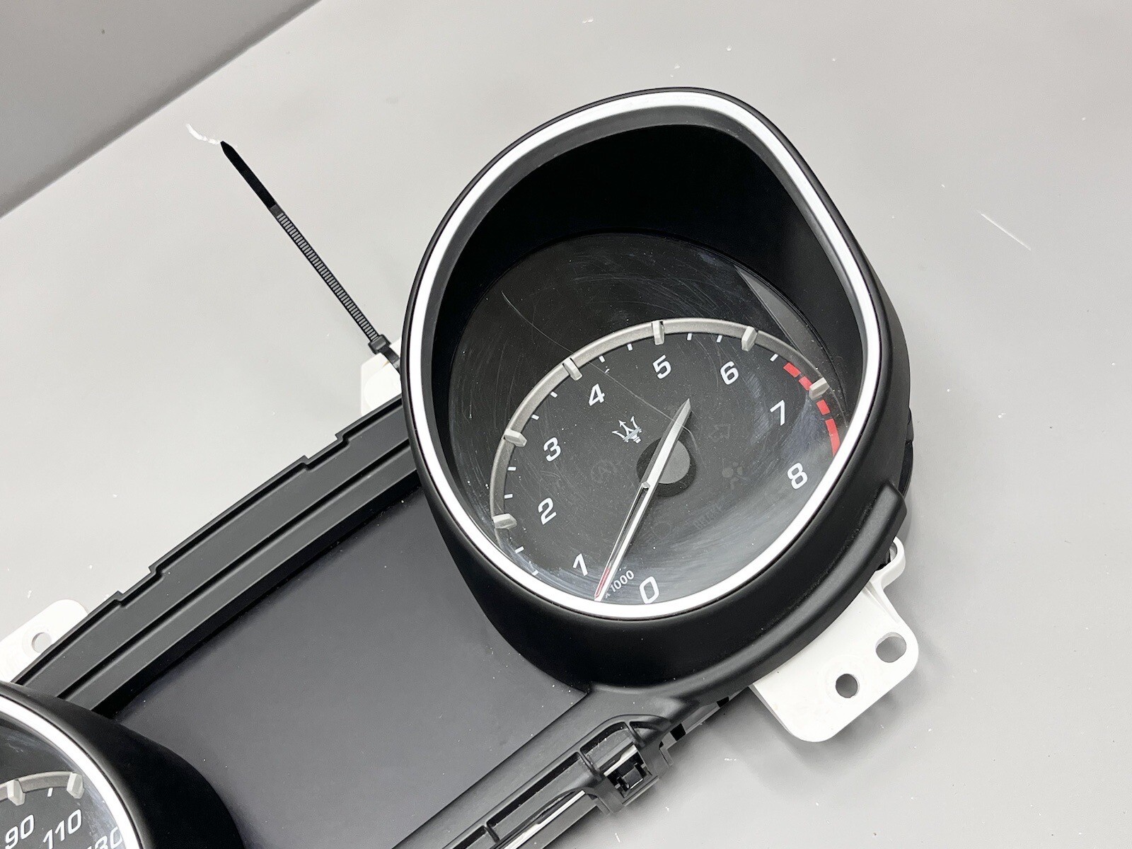 ⭐️2017-2020 MASERATI LEVANTE SPEEDOMETER INSTRUMENT CLUSTER 670105349 OEM —8K—