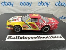 LIFE-LIKE HO SLOT CAR NASCAR 5 Chevrolet / MONTE CARLO KELLOGG  S CORN FLAKES