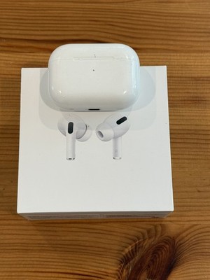 Apple AirPods Pro w/Case & Box | 1st Gen | Working Condition w/Extra Earbud Tips