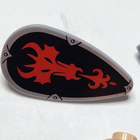 Lego Dragon Wizard BLACK MINIFIG TORSO Red Hands Castle 70403 2 Shields Accessor