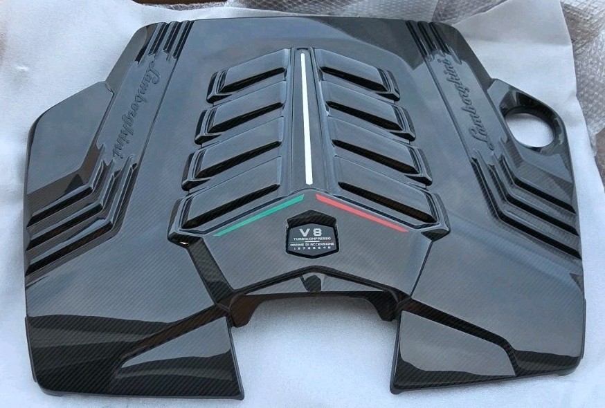 Lamborghini Urus Engine covers Set P/N 4ML133849C