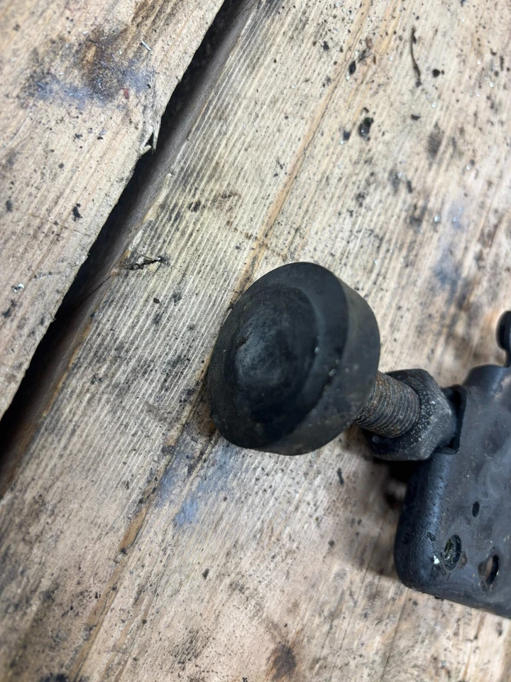 2006 Ski-Doo GSX 800  HO  STOPPER 512059610 TORQUE STOP COMPLETE RW7424 - Image 3 of 3