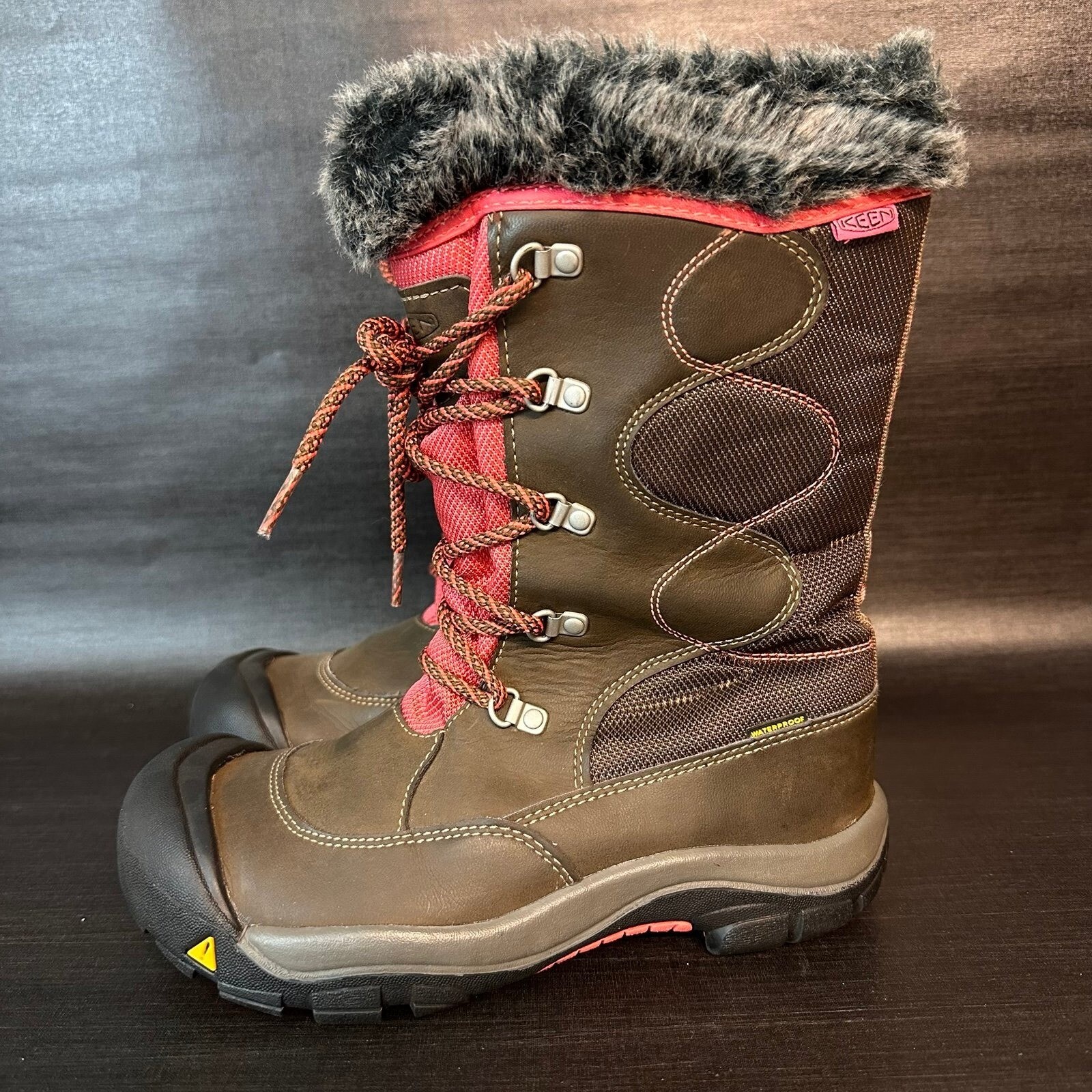 Stivali Keen Kelsey bambini giovani taglia 4 impermeabili outdoor escursionismo invernali isolati