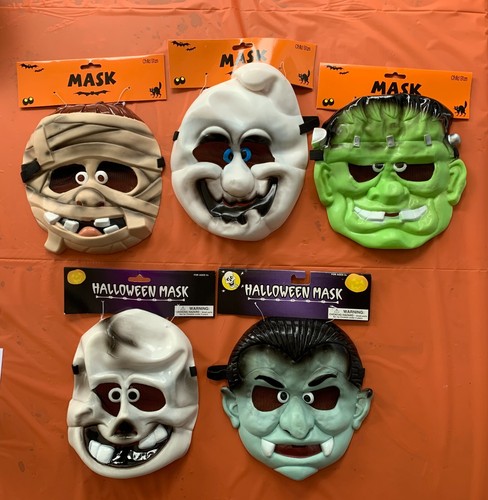 Child Size Rubber Halloween Face Mask with strap -- ghost frank mummy vampire 3+ - Picture 1 of 7