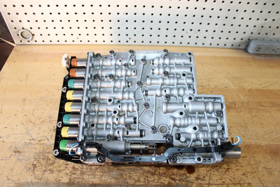 BMW X5 E70 2008 4,8i 6 HP-26 A/T carrocería de válvula de transmisión mecatrónica Foto 3 de 4