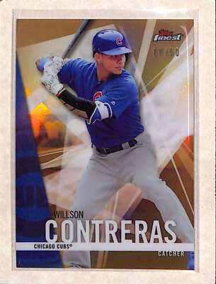 2017 Topps Finest #33 Willson Contreras Gold Refractor /50 NM