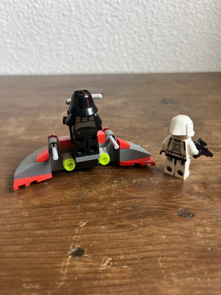 LEGO Star Wars 75001 Republic Troopers vs. Sith Troopers, photo 3 sur 5