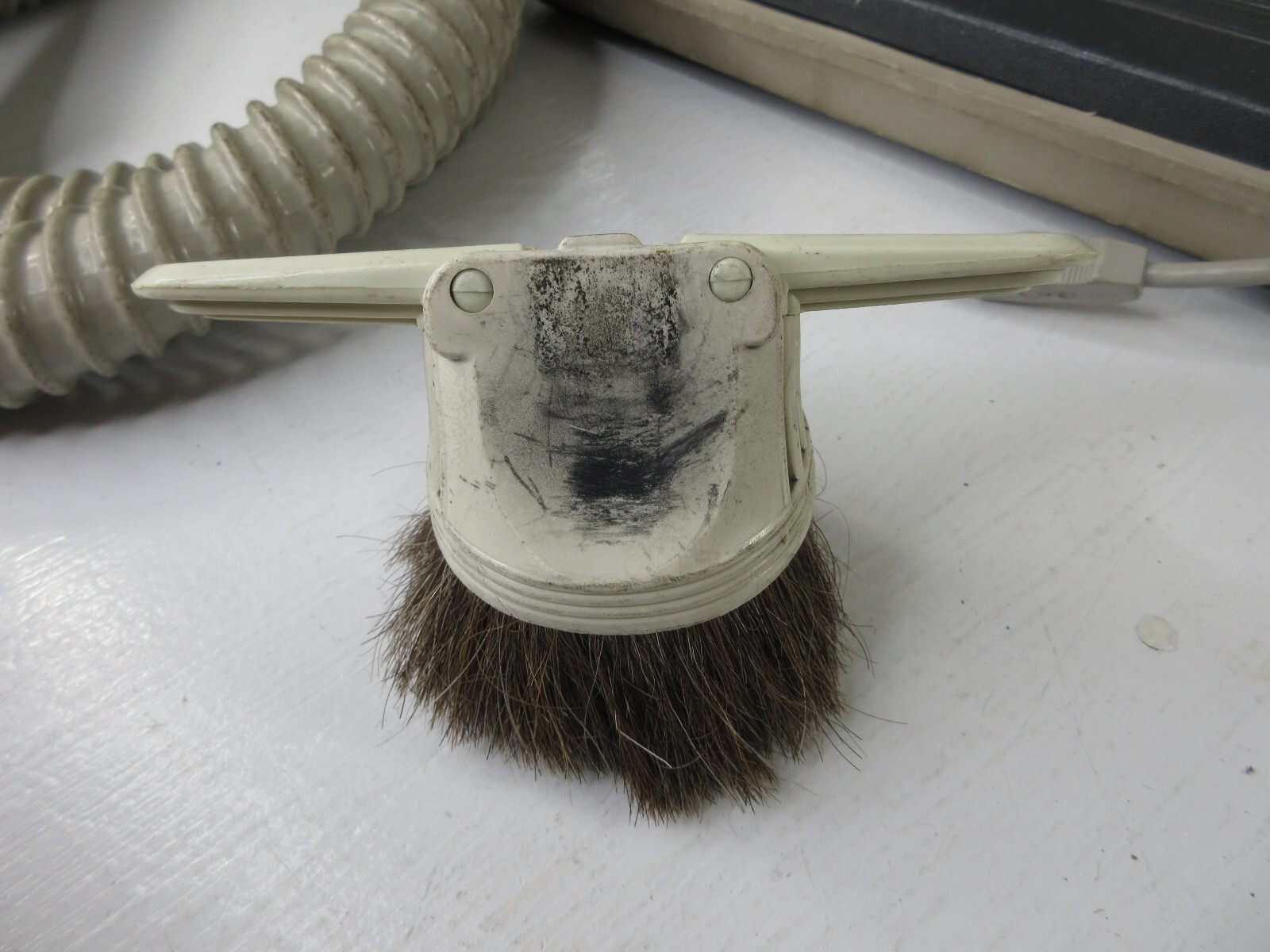 Electrolux Silverado Deluxe 1505 Canister Vacuum BUNDLE w/ PN6 Power