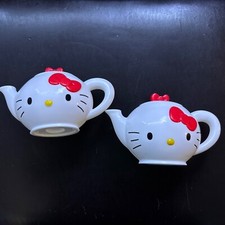 Hello Kitty Plastic Teapot Sanrio McDonald's Happy Meal Toy 2017 Set Of 2