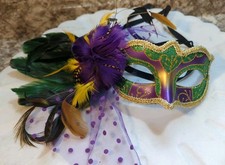 Mardi Gras Masquerade Mask with Feathers Halloween Masquerade Mask