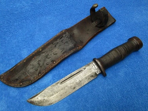 ORIGINAL WW2 US MILITARY CATTARAUGUS 225q FIGHTING KNIFE AND SHEATH OKINAWA 1945
