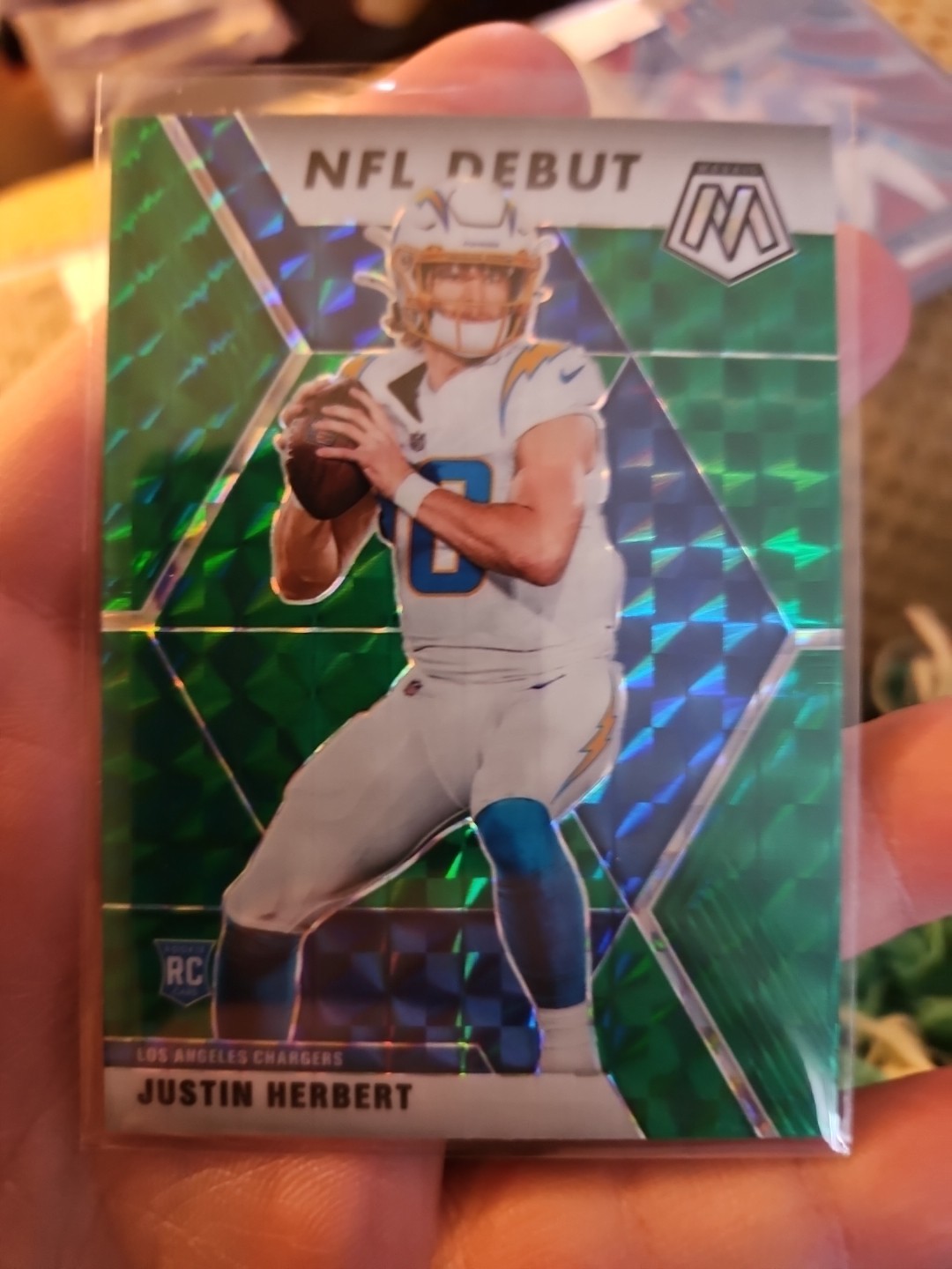 2020 Panini Mosaic Justin Herbert NFL Debut Green Prizm RC - Chargers Rookie
