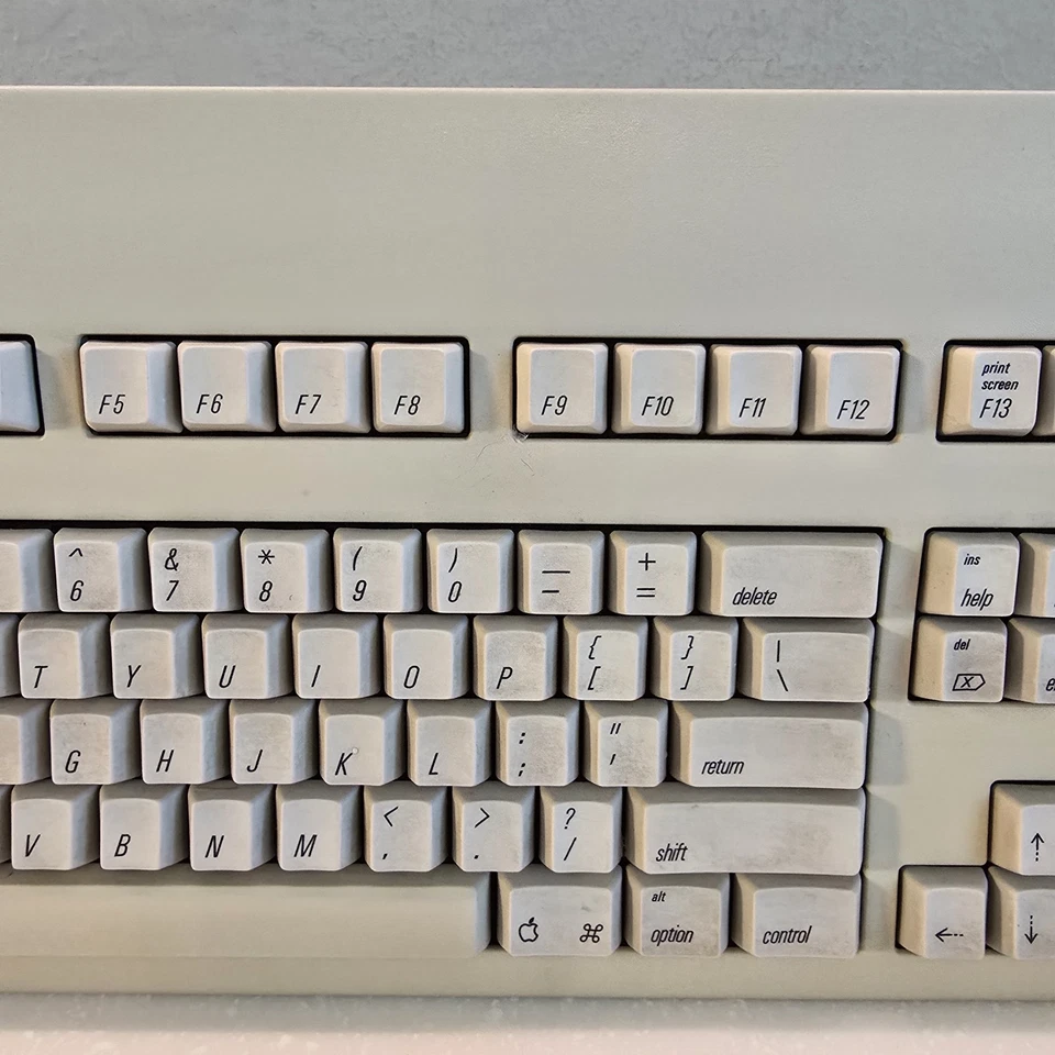 Apple Extended Keyboard II M3501 - ADB For Power Macintosh White ALPS 1990 Works - Image 3 of 4