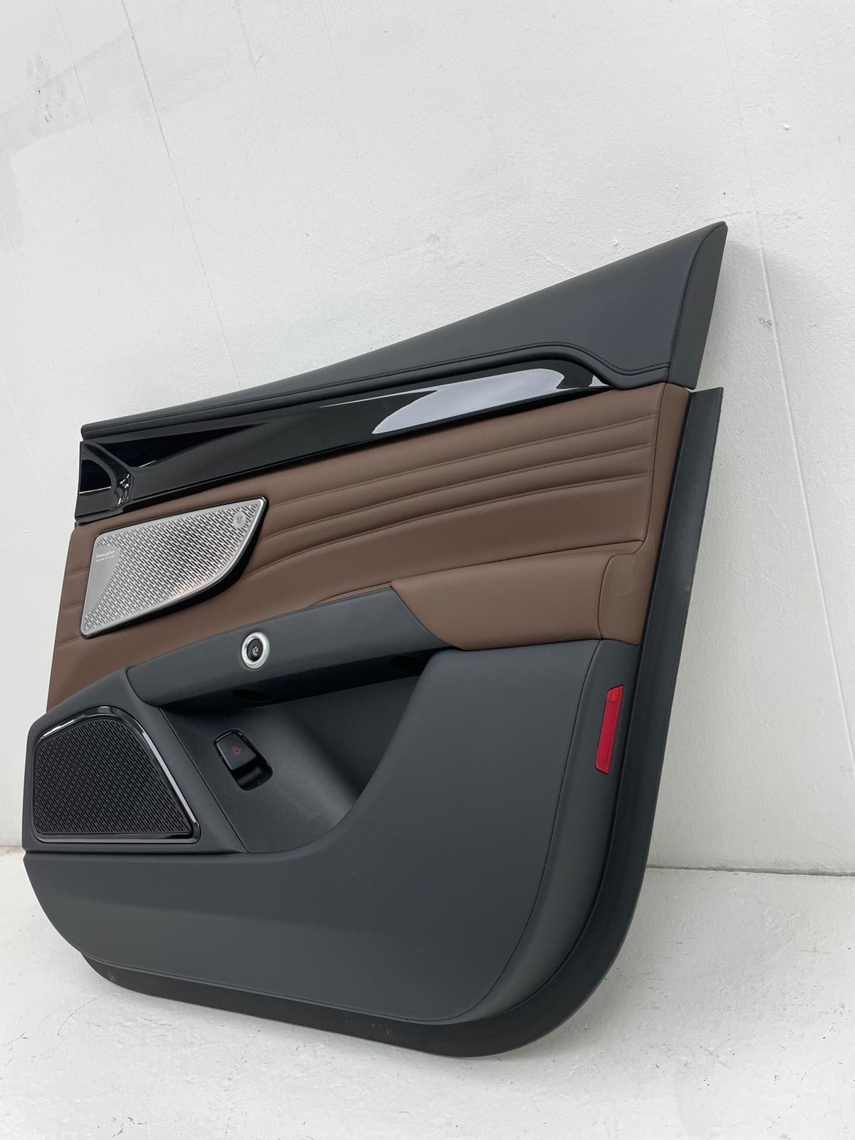 2023-2026 MASERATI GRECALE GT M182 OEM FRONT RIGHT INNER DOOR TRIM PANEL COVER