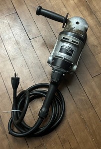 Black & Decker 4076 7" Angle Sander USA. Tested Works Great (518)