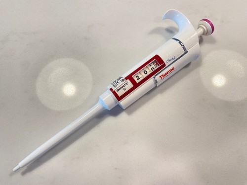Pipeta/pipeta de un solo canal Thermo Scientific Finnpipette F1, 0,2-2uL, 4641010N - Imagen 6 de 10