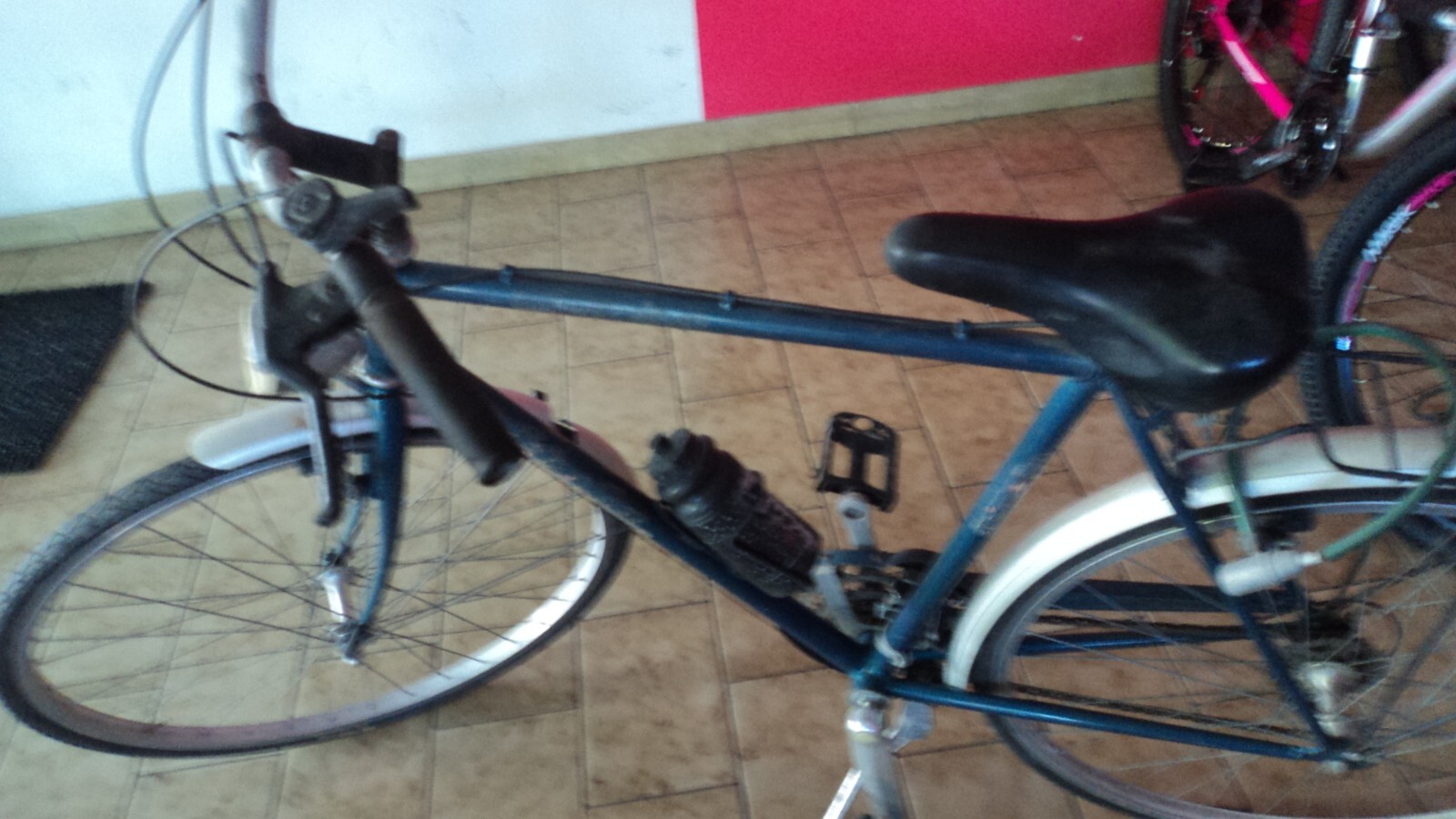 Bici atala city bike 28 uomo 18 v. — foto 3