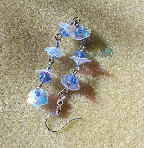 Baby blue crystal and flower bead super sparkly 10cm long dangle drop earrings - Picture 2 of 3