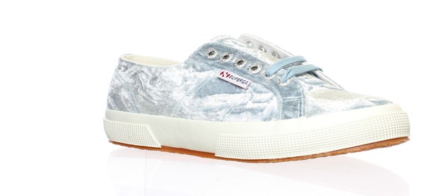superga light blue