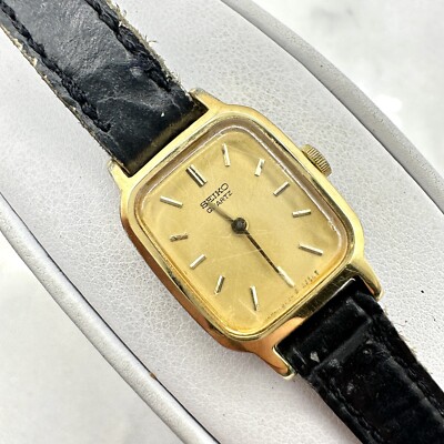 ✨SEIKO✨セイコー✨9063-5020✨ゴールド文字盤✨デイデイト✨腕時計✨ Seiko Womens Watch Vintage 2C20-5320 Gold Tone Case Dial Black