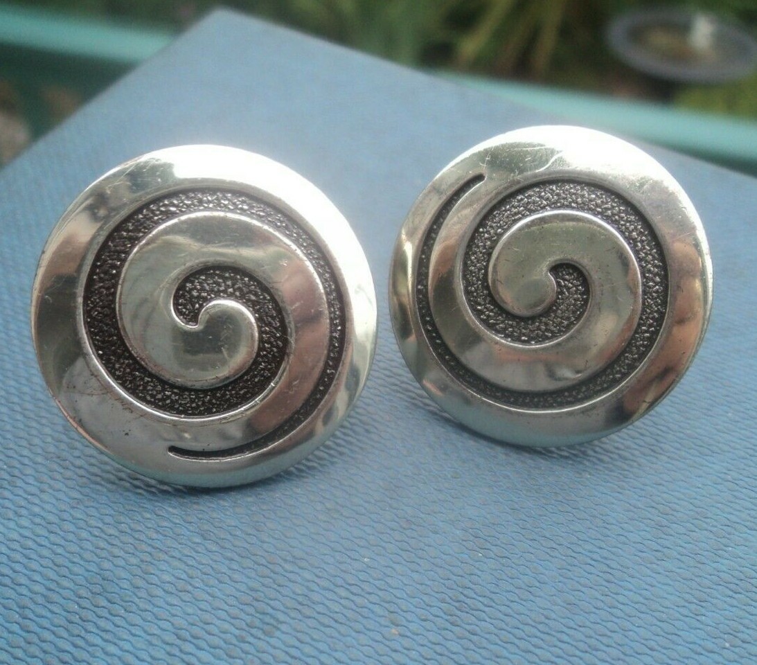 Atractivo Vintage Plata de Ley Modernista Remolino Pendientes C. 1970s de Rosca