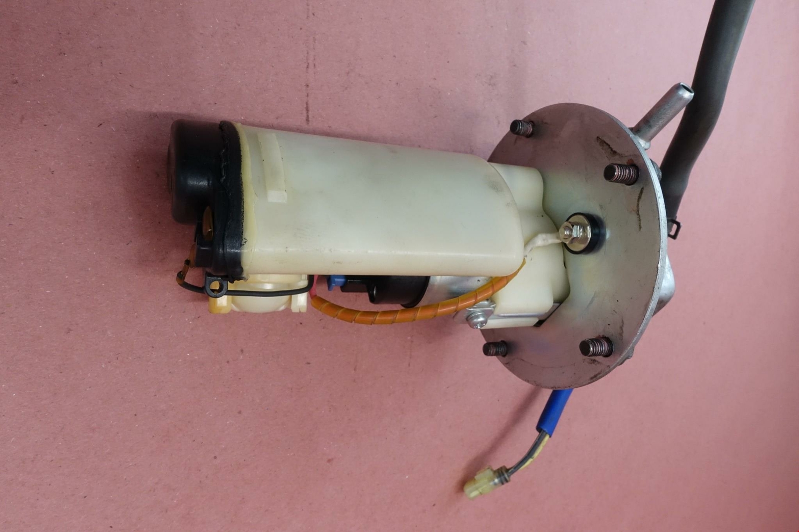 20072009 KAWASAKI Z1000 Gas Fuel Petrol Pump Sending Unit eBay