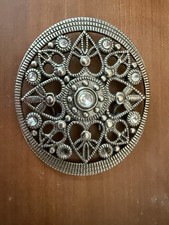 Beautiful Flower Design Rhinestone Accent Open Work Women's Belt Buckle