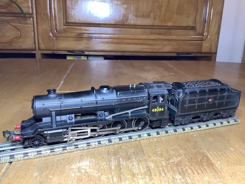 Hornby Dublo 3 Schienen 3224 BR schwarz 2-8-0 Klasse 8F Lok 48094 mit Ringfield Motor | Zustand: Used