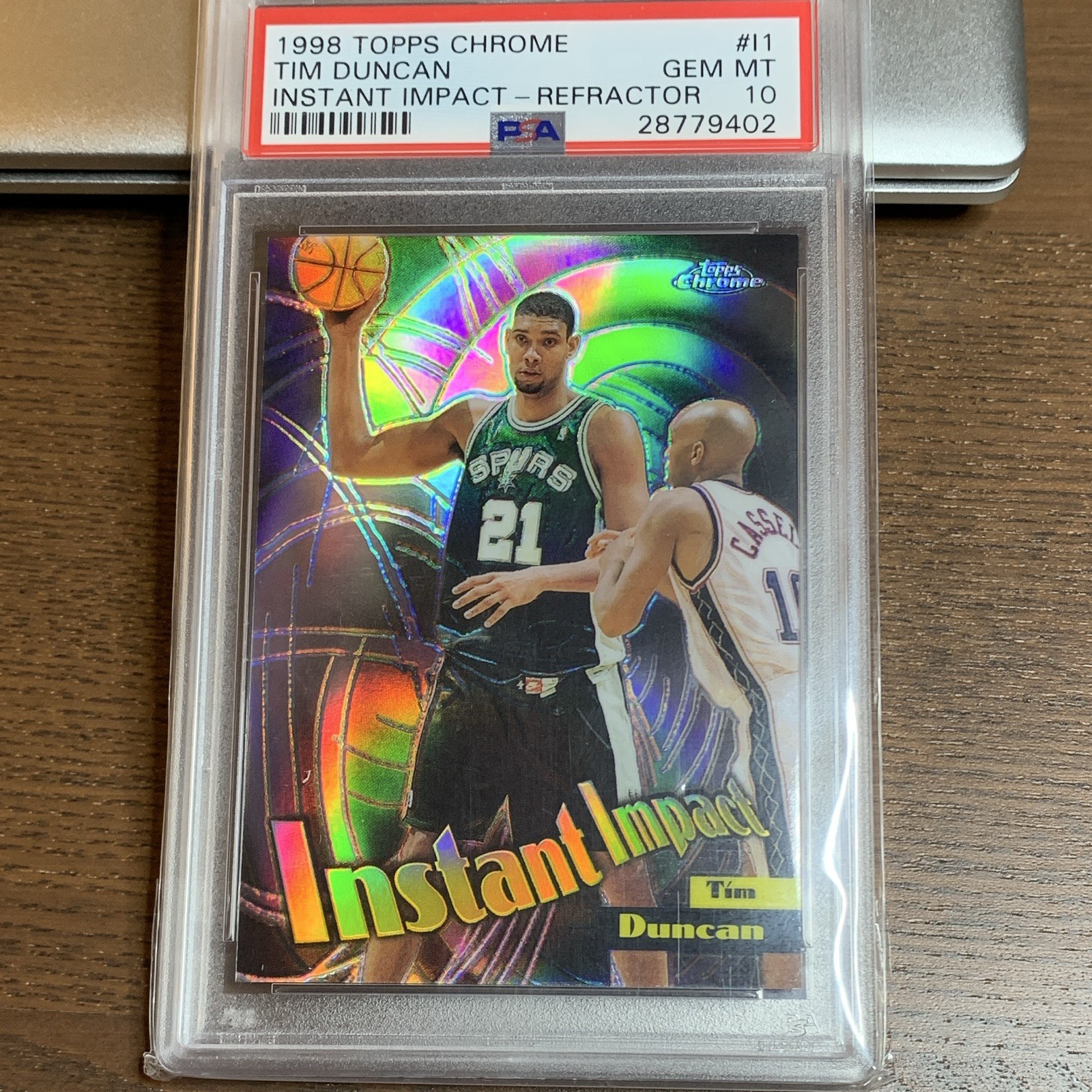 Topps 1998 Topps Chrome Tim Duncan Instant Impact Refractor I1 PSA 10 Spurs