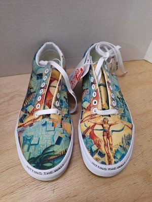 Vans MOCA x Old Skool Judy Baca Hitting the Wall Sneakers Size 9 men, 10.5 Women