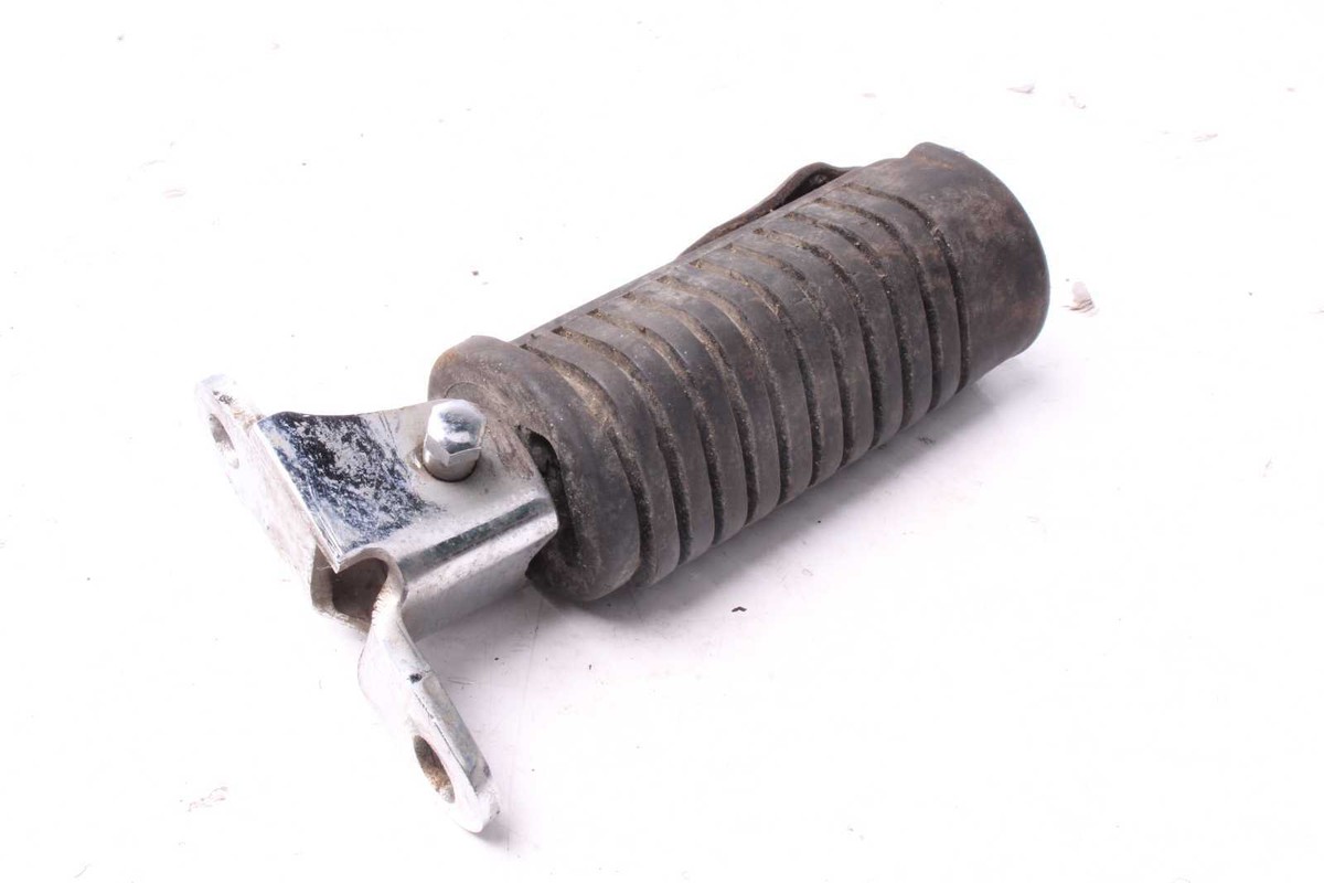 Footrest front right Honda CB 900 F Boldor SC09 82-83 | eBay